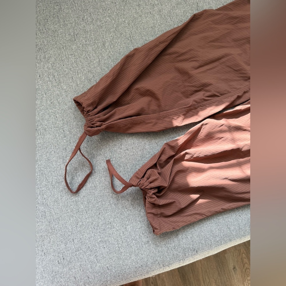 Lululemon Dance Studio Mid-Rise Pants Brown Size 2 - Picture 11 of 13